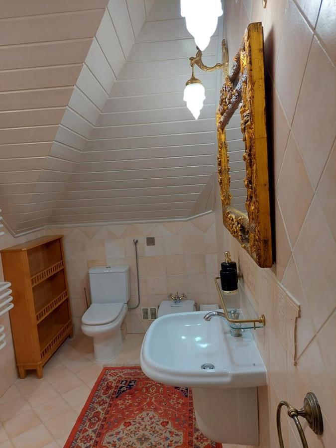 ハイデゥソボスローGombos Apartmanアパートメント エクステリア 写真